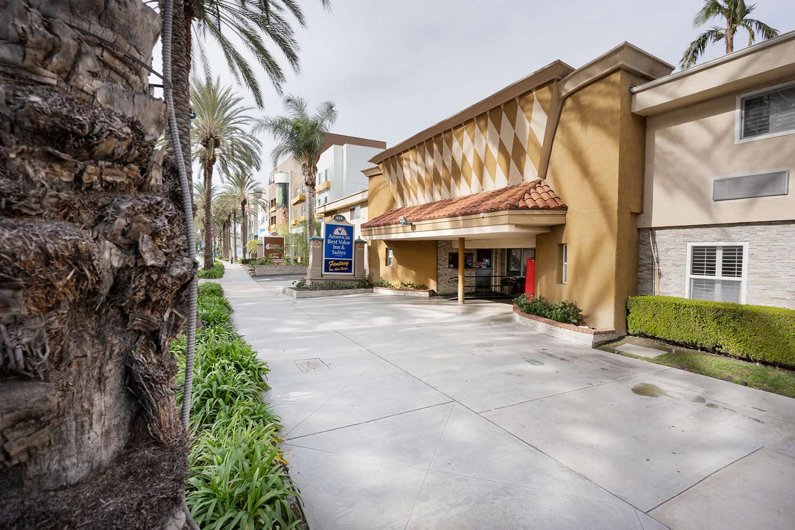 Americas Best Value Inn Dipan Desai Photography | Americas Best Value Inn & Suites Anaheim
