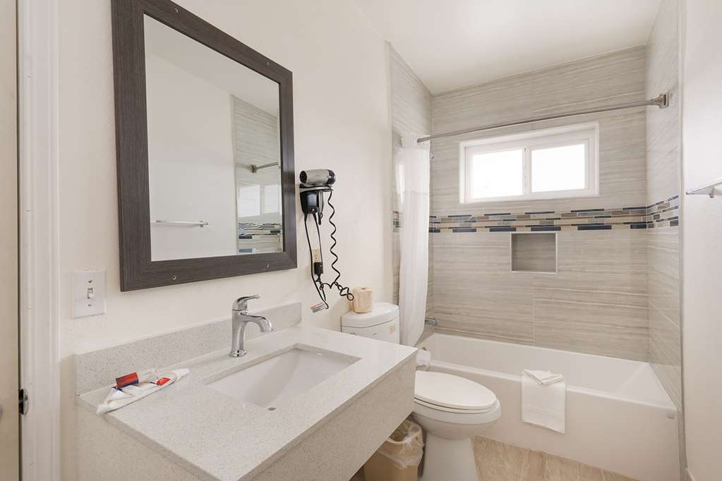 Americas Best Value Inn & Suites Anaheim