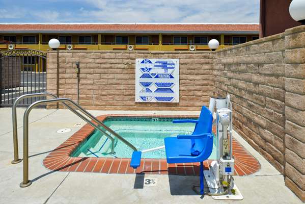 Pool - Americas Best Value Inn Azusa - I-210, Exit 40