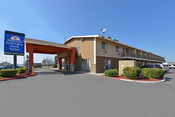 Exterior view - Americas Best Value Inn & Suites Bakersfield