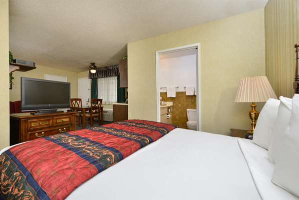  - Americas Best Value Inn & Suites Lancaster