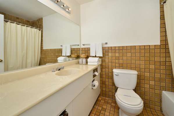  - Americas Best Value Inn & Suites Lancaster