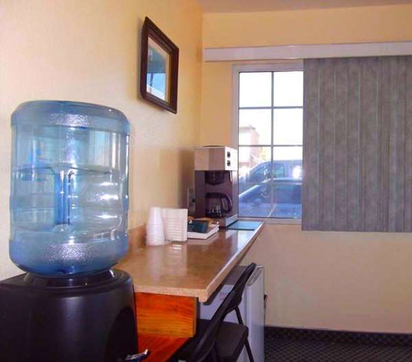  - Americas Best Value Inn Mojave