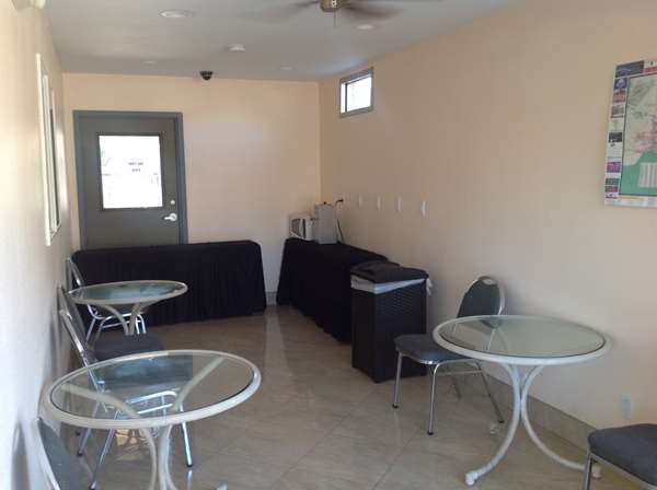  - Americas Best Value Inn Newbury Park