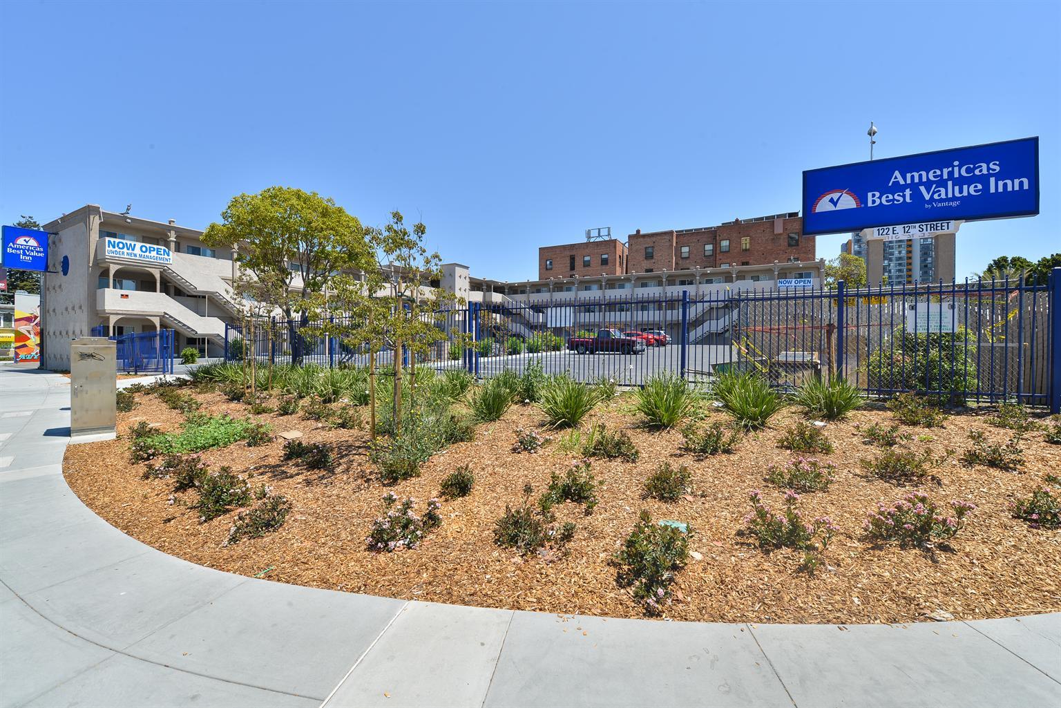 Econo Lodge Oakland Lake Merritt Area