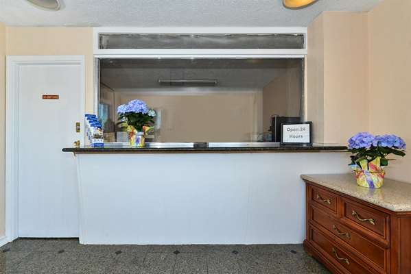 - Americas Best Value Inn Oakland