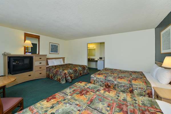 Suite - Americas Best Value Inn Red Bluff - I-5, Exit 649