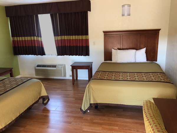  - Americas Best Value Inn Visalia