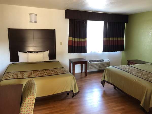  - Americas Best Value Inn Visalia