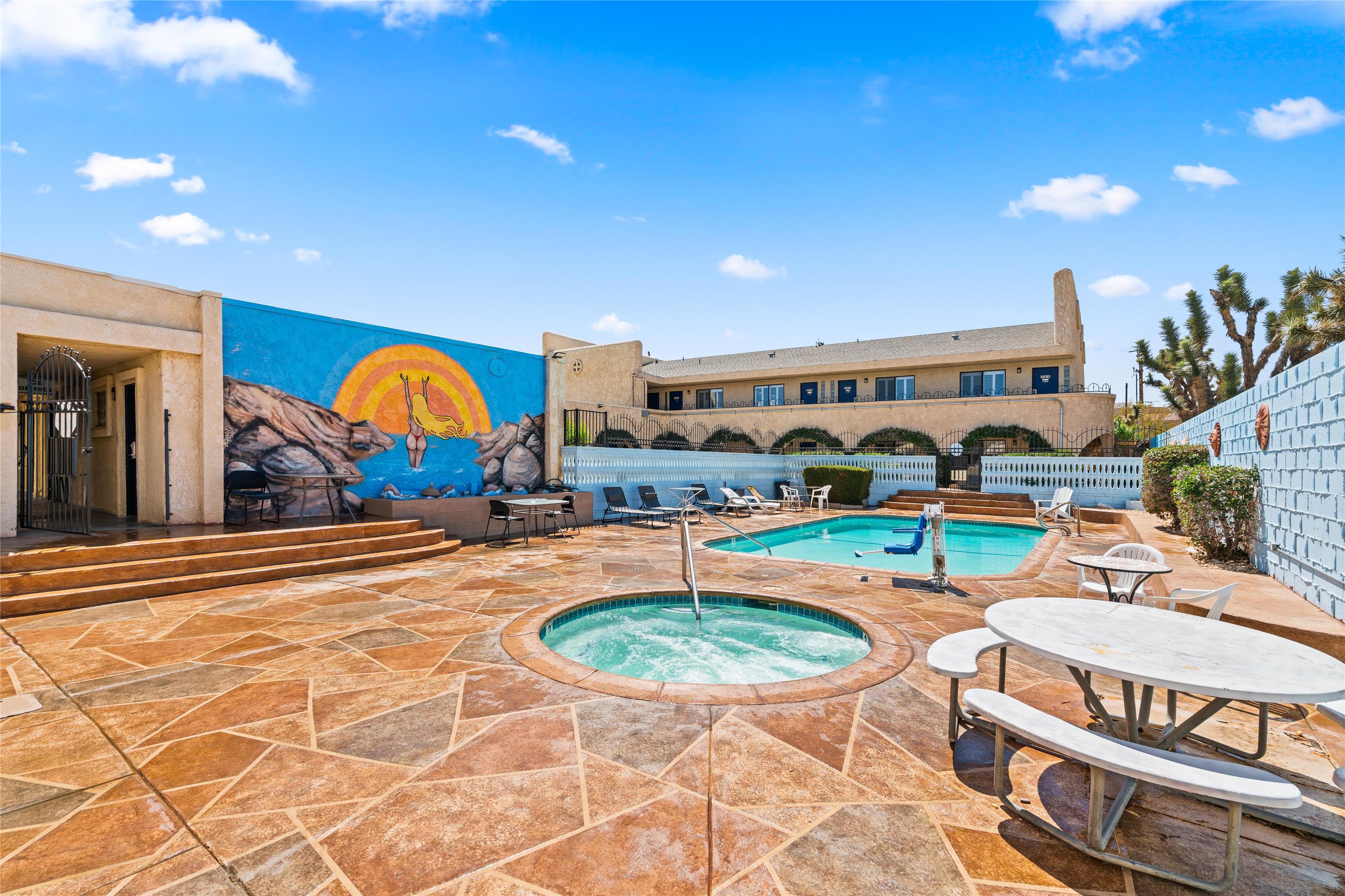 CA Pool | Americas Best Value Inn & Suites Joshua Tree National Park
