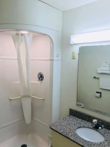  - Americas Best Value Inn Lake City - I-75, Exit 427