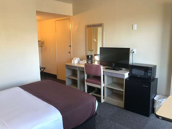  - Americas Best Value Inn Lake City - I-75, Exit 427
