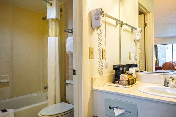 Suite - Americas Best Value Inn & Suites West Melbourne - I-95, Exit 180