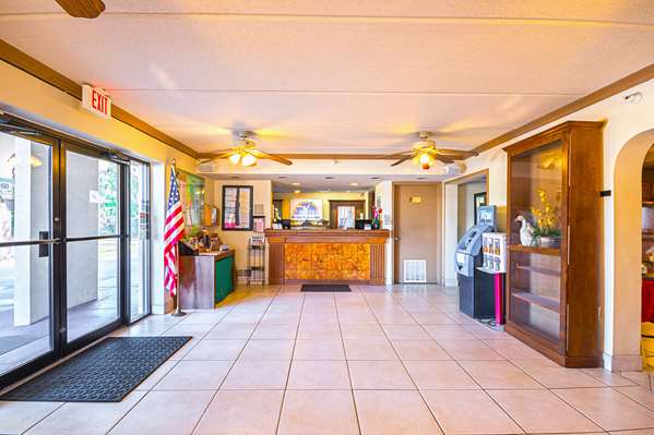  - Americas Best Value Inn & Suites West Melbourne - I-95, Exit 180