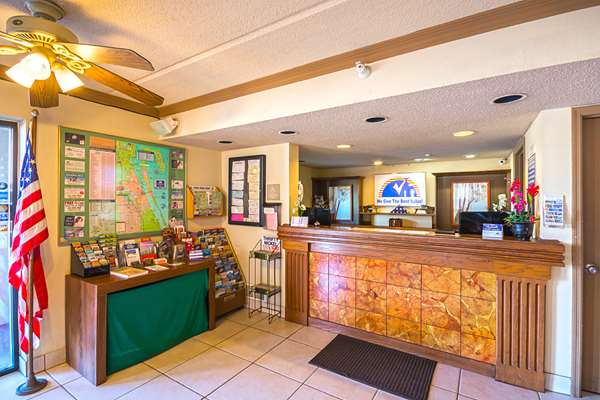  - Americas Best Value Inn & Suites West Melbourne - I-95, Exit 180