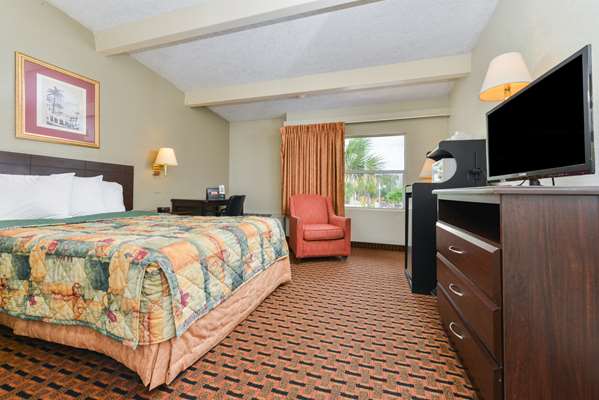  - Americas Best Value Inn Sarasota