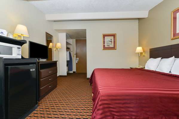  - Americas Best Value Inn Sarasota