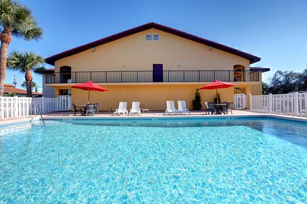 Pool - Americas Best Value Inn St Augustine Beach