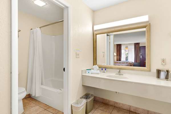  - Americas Best Value Inn St Augustine Beach