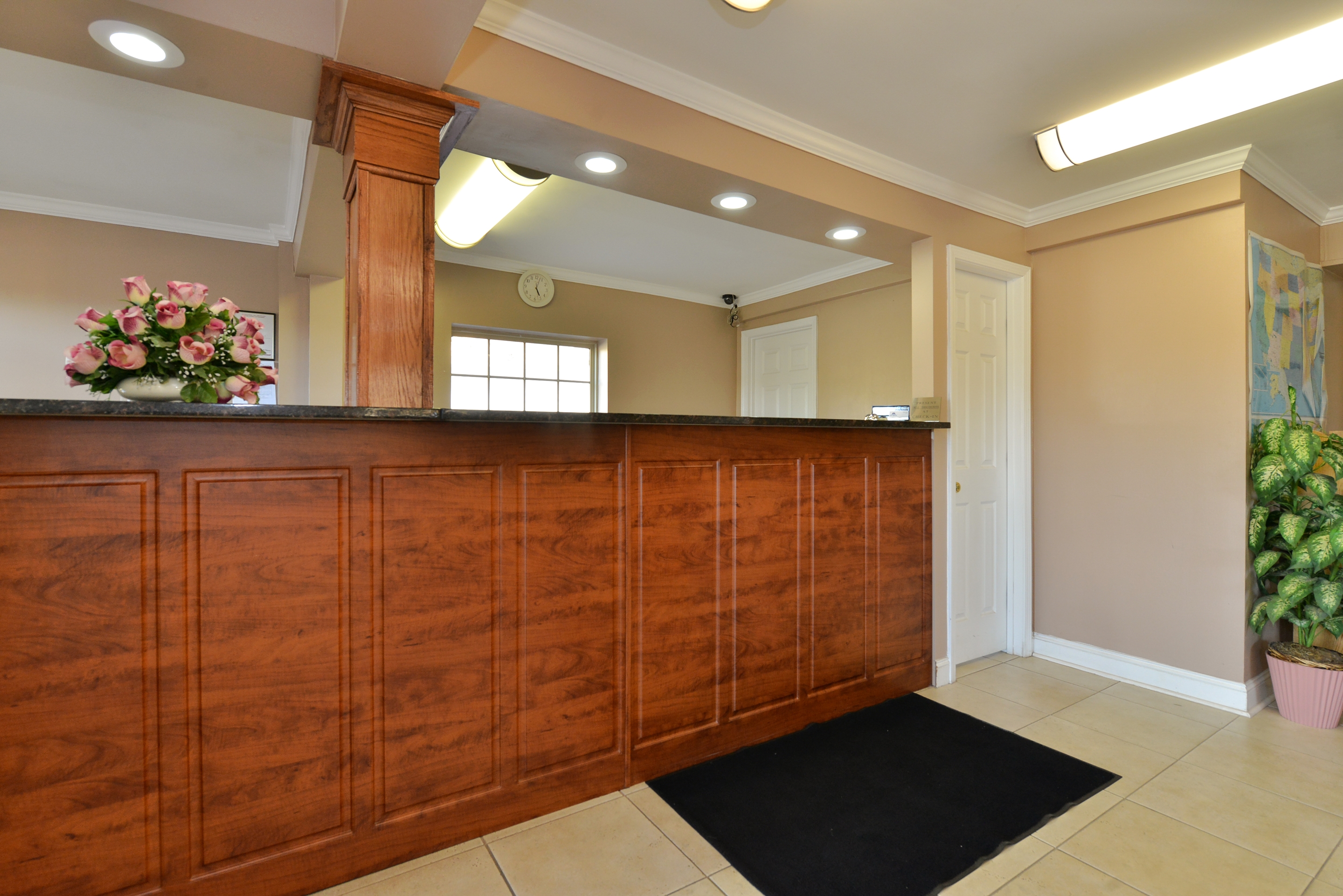 Front Desk | Americas Best Value Inn Cartersville