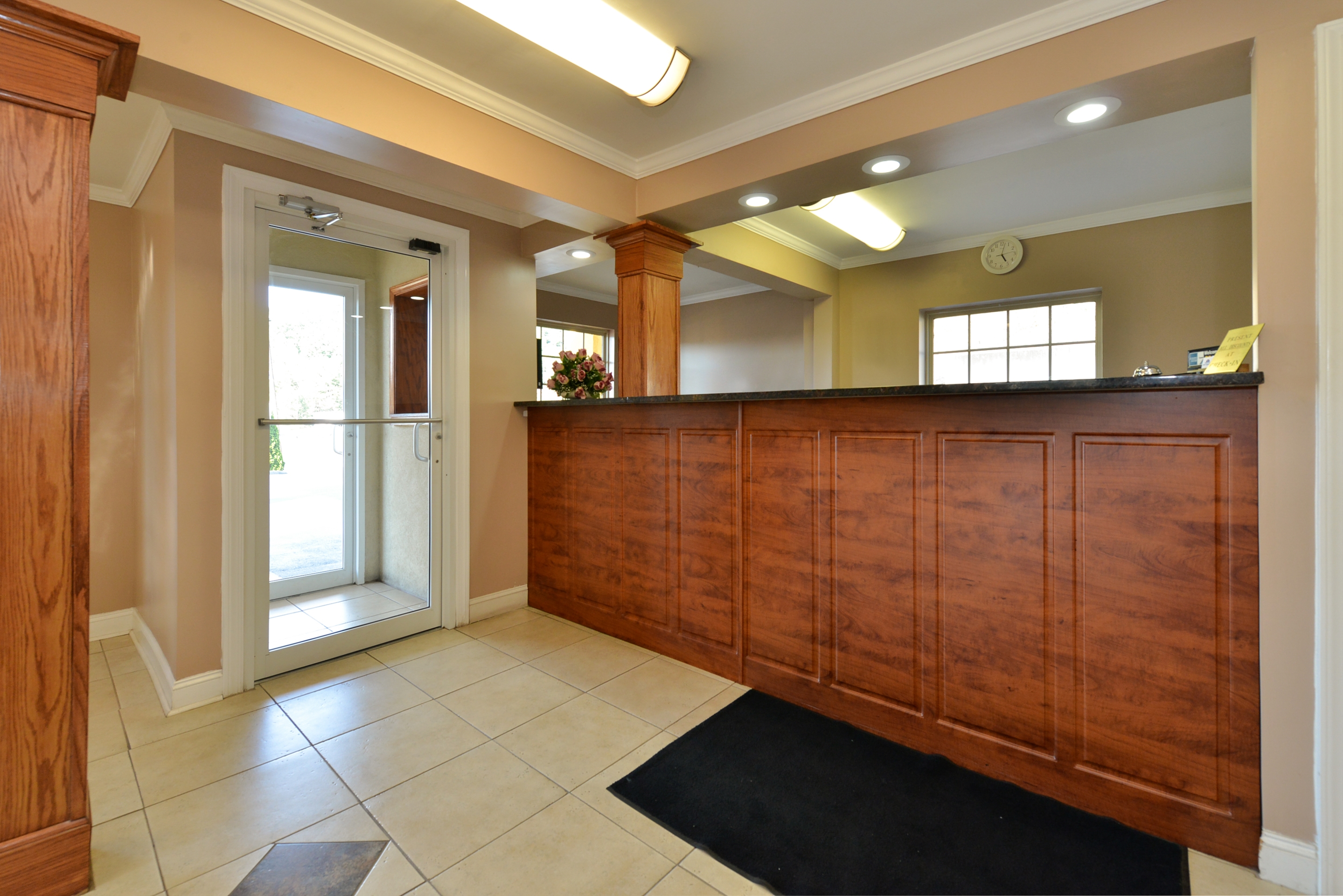 Front Desk | Americas Best Value Inn Cartersville