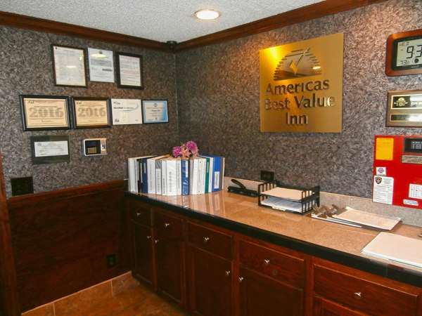  - Americas Best Value Inn & Suites Conyers - I-20, Exit 80