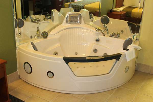 Spa - Americas Best Value Inn & Suites Conyers - I-20, Exit 80