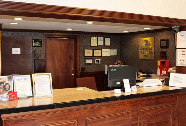  - Americas Best Value Inn & Suites Conyers - I-20, Exit 80