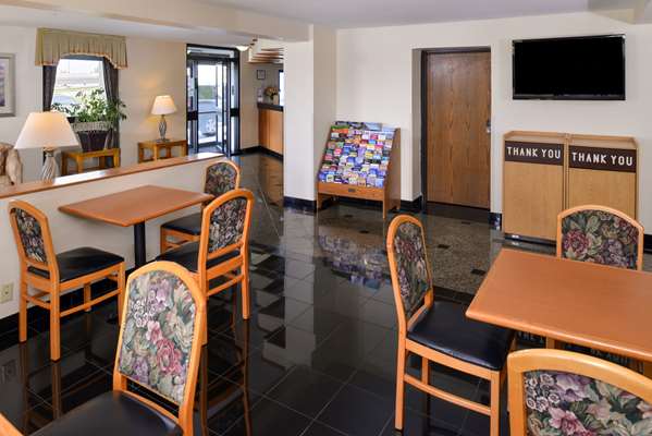 Restaurant - Americas Best Value Inn Collinsville - I-55 & I-70, Exit 11