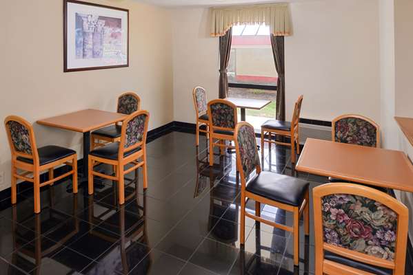 Restaurant - Americas Best Value Inn Collinsville - I-55 & I-70, Exit 11