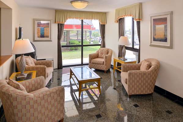  - Americas Best Value Inn Collinsville - I-55 & I-70, Exit 11