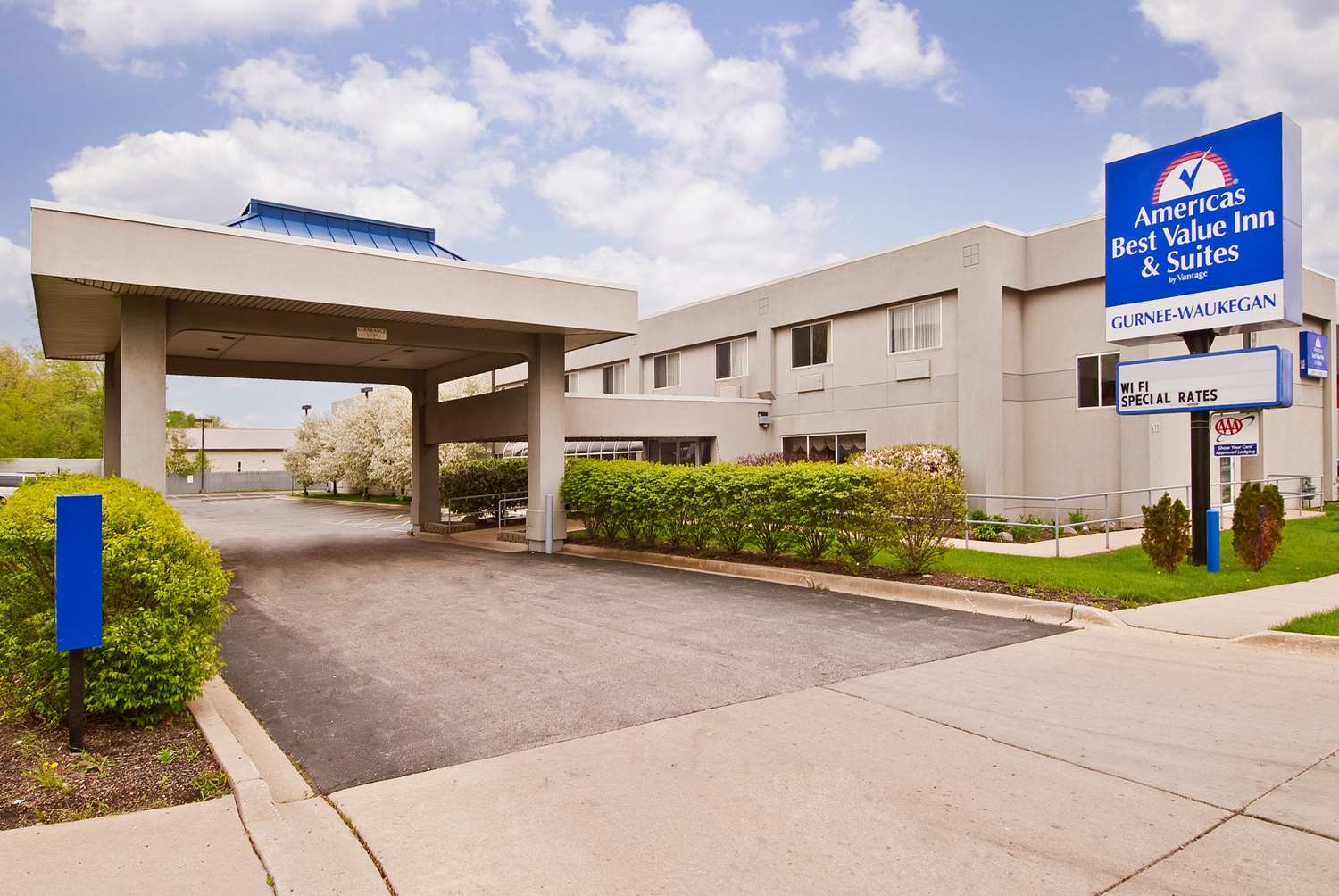 Americas Best Value Inn Suites Waukegan Il See S Exterior View Americas Best Value Inn Suites Waukegan