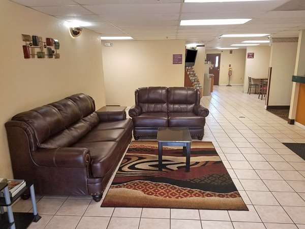 - Americas Best Value Inn Evansville