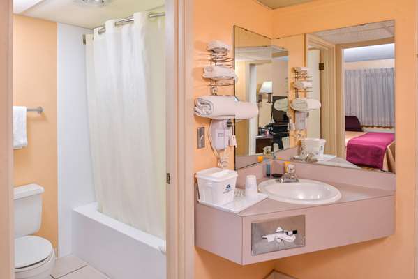  - Americas Best Value Inn Ellsworth