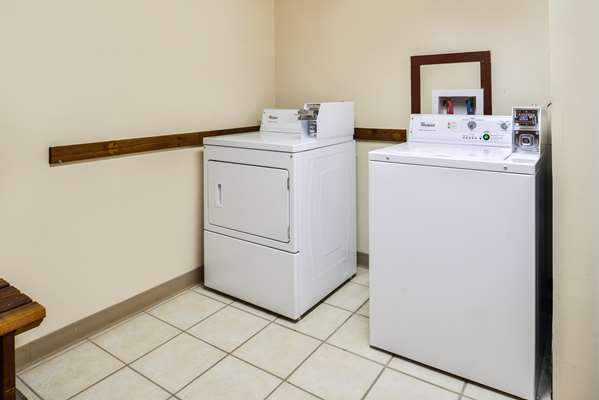  - Americas Best Value Inn Ellsworth