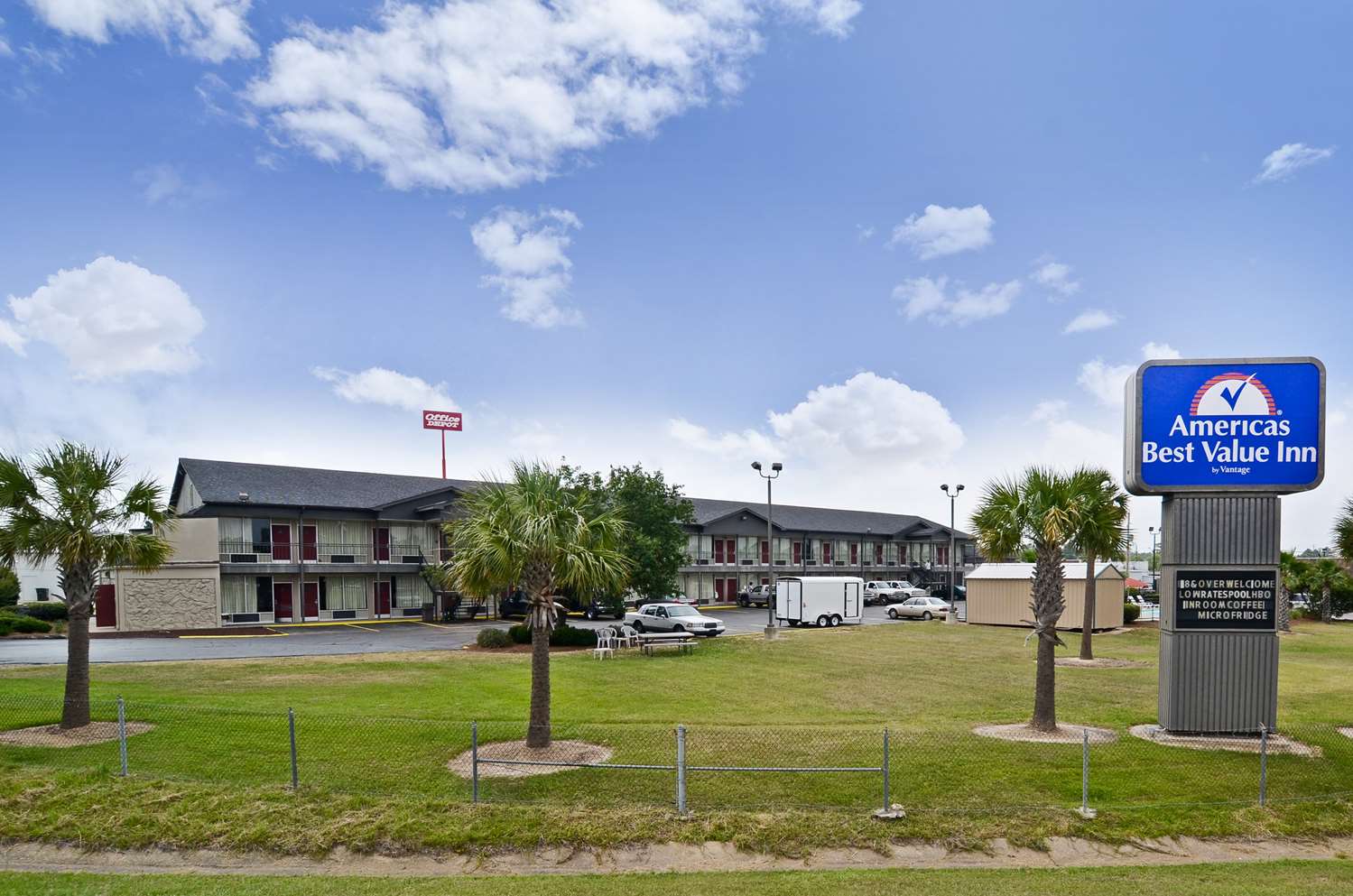 Americas Best Value Inn West Monroe, LA See Discounts