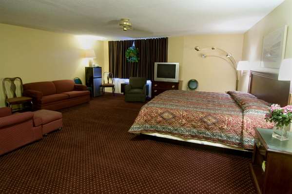  - Americas Best Value Inn Foxborough