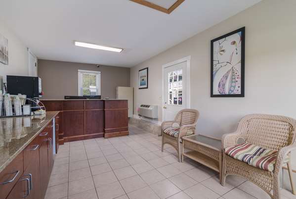  - Americas Best Value Inn Scarborough