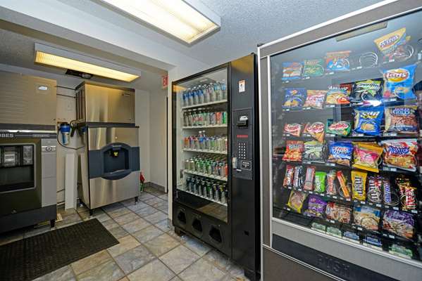  - Americas Best Value Inn & Suites Jackson - I-94, Exit 138