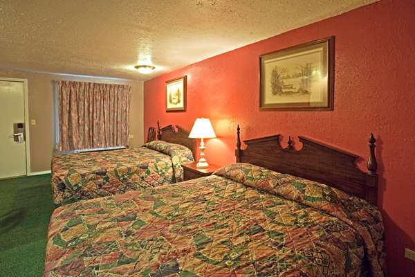  - Americas Best Value Inn Lansing - I-96, Exit 104