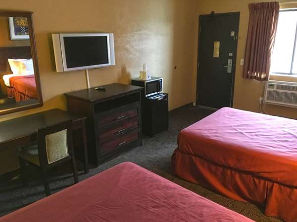 - Americas Best Value Inn Livonia - I-96, Exit 177