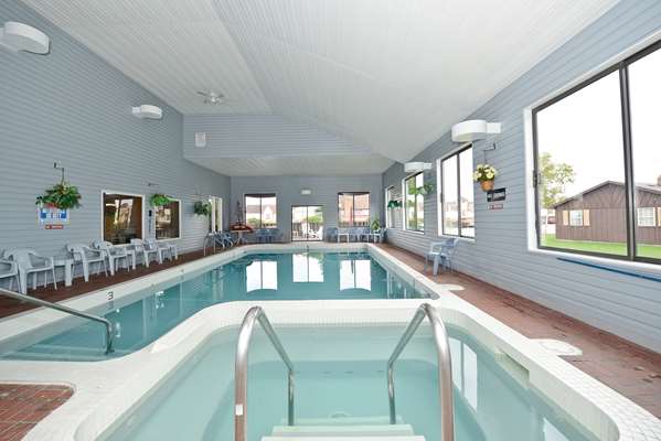  - Americas Best Value Inn St Ignace - I-75, Exit 344