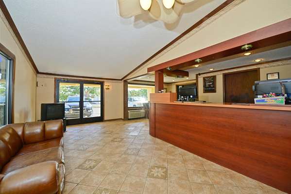  - Americas Best Value Inn & Suites Miller Road Warren