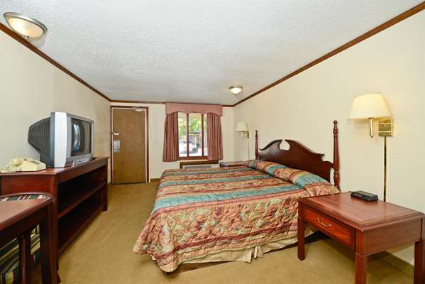  - Americas Best Value Inn & Suites Miller Road Warren