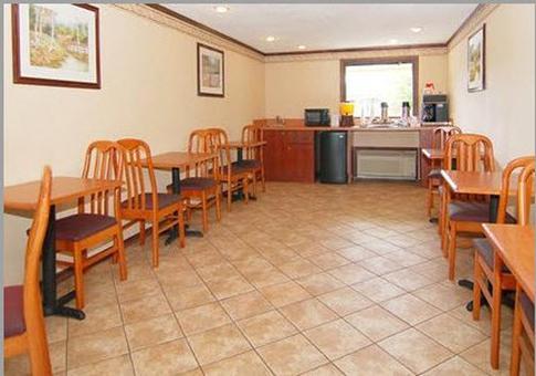  - Americas Best Value Inn & Suites Miller Road Warren