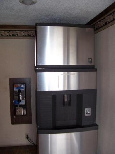  - Americas Best Value Inn & Suites Miller Road Warren