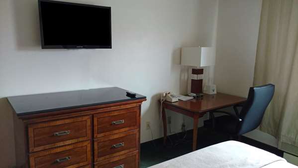  - Americas Best Value Inn Zumbrota