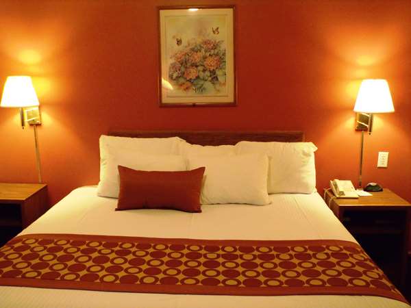 Suite - Americas Best Value Inn & Suites Nevada