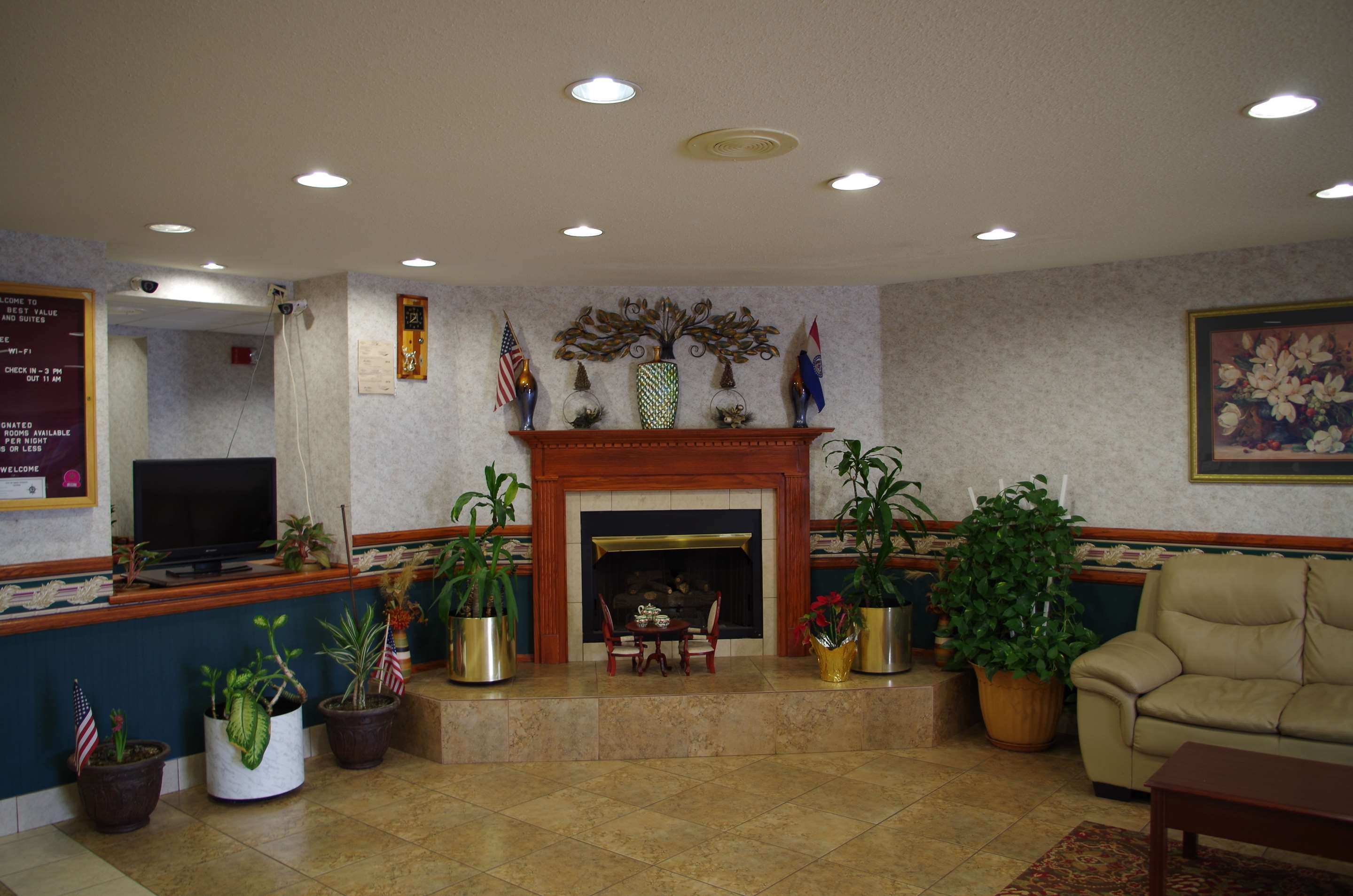 Lobby | Americas Best Value Inn and Suites Saint Charles