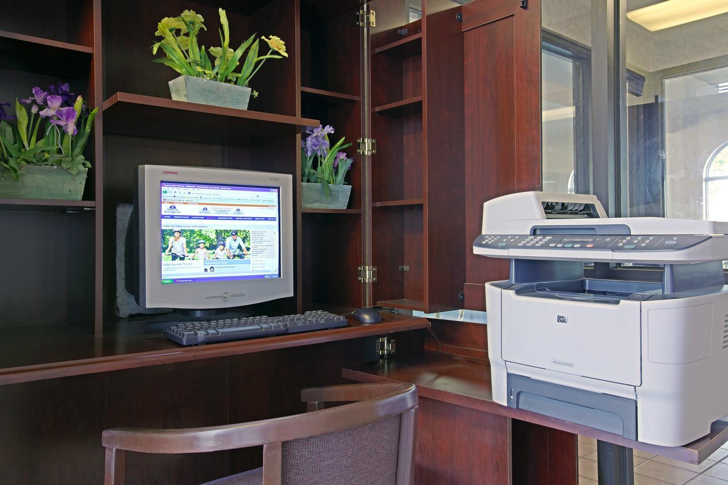 Business Center | Americas Best Value Inn and Suites Saint Charles